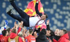 九游体育APP下载-包含北马其顿意外逆袭斯洛伐克，欧锦赛出线悬念的词条