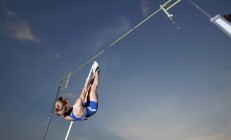 九游app下载-绝杀背后的孤勇者，哈登高光时刻映照山东篮球的倔强