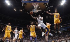 九游娱乐app下载-猛龙险胜上海队，马克西成为关键先生