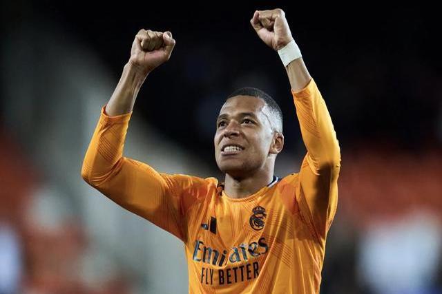 巴拉多利德不敌皇家社会,遗憾吞败的简单介绍 巴拉多利德不敌皇家社会,遗憾吞败的简单介绍