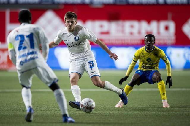 法兰克福遭遇客场失利,排名下滑的简单介绍 法兰克福遭遇客场失利,排名下滑的简单介绍