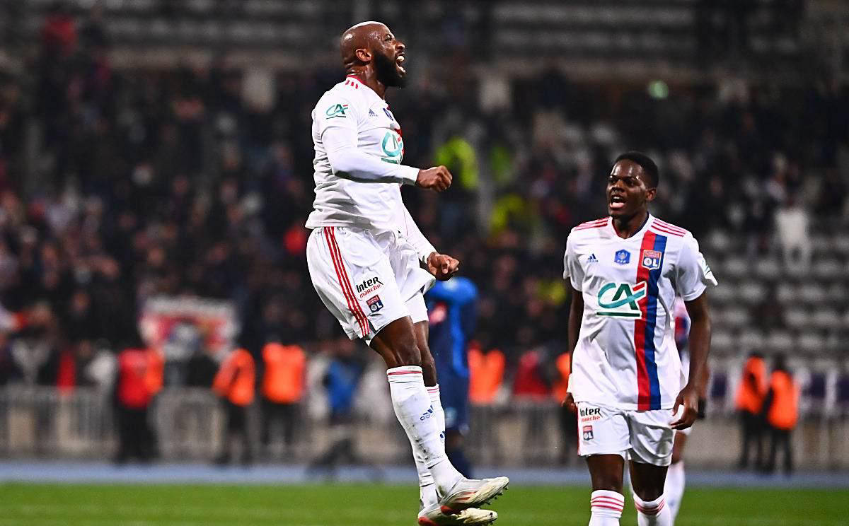 包含里昂主场迎战对手,全力争胜的词条 包含里昂主场迎战对手,全力争胜的词条