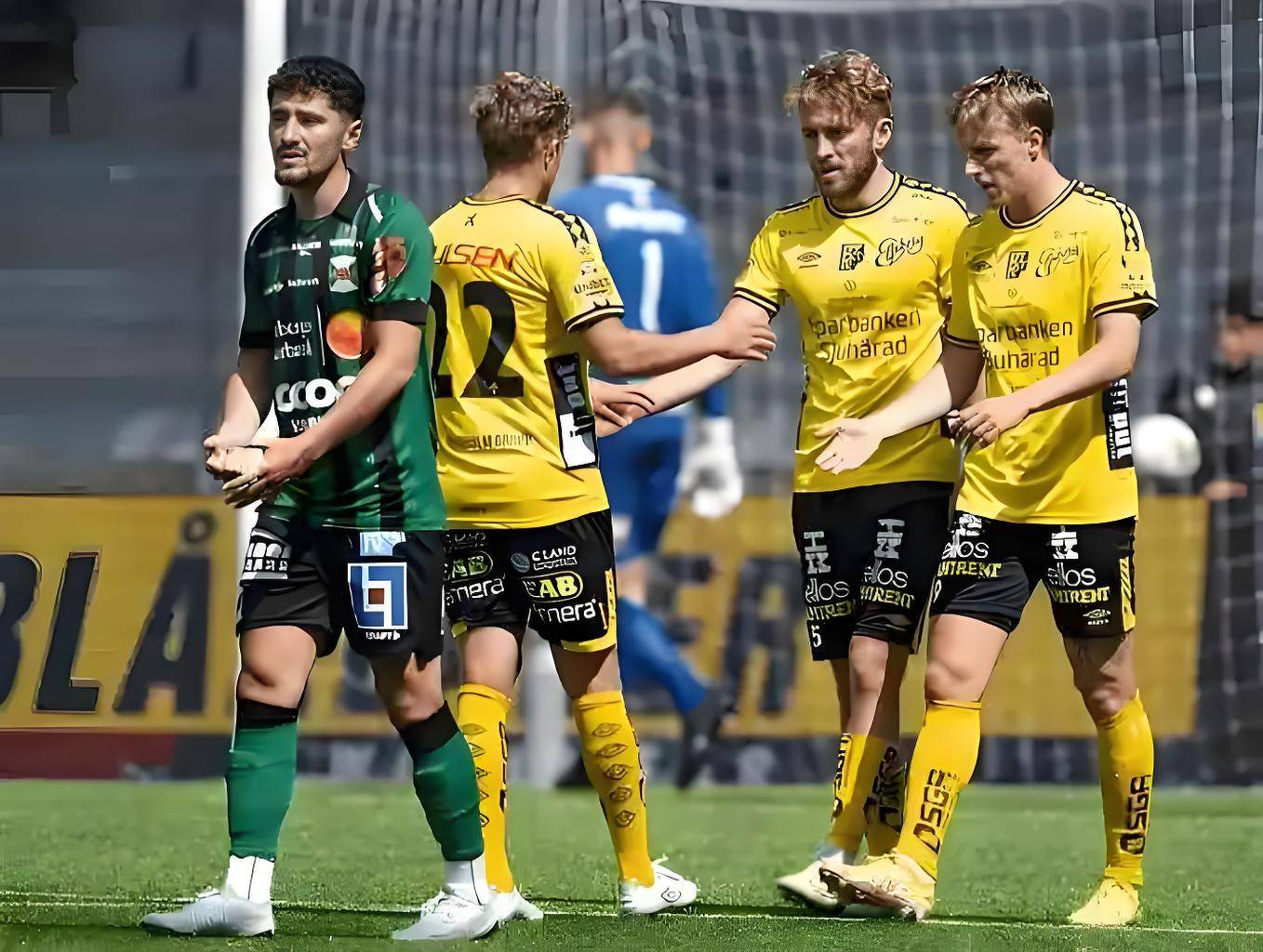 美因茨队欲在客场比赛中力克对手,争取三分的简单介绍 美因茨队欲在客场比赛中力克对手,争取三分的简单介绍