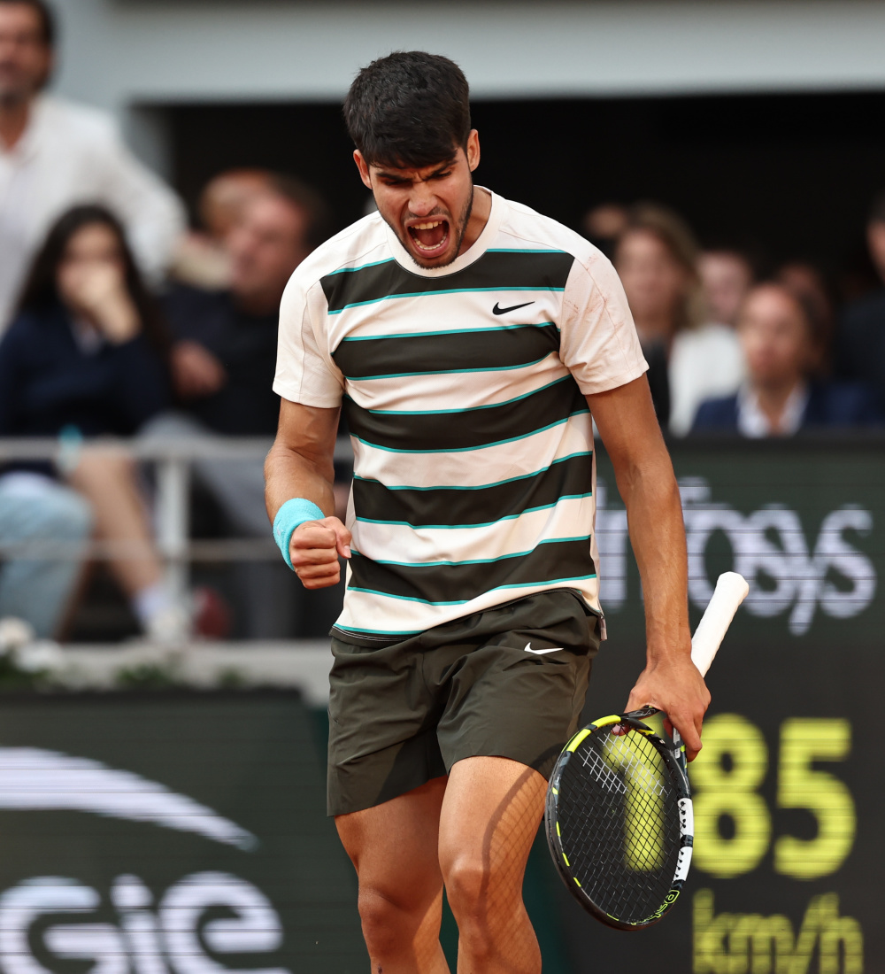 法国网球队轻取意大利网球队，阿尔卡拉斯送出助攻的简单介绍