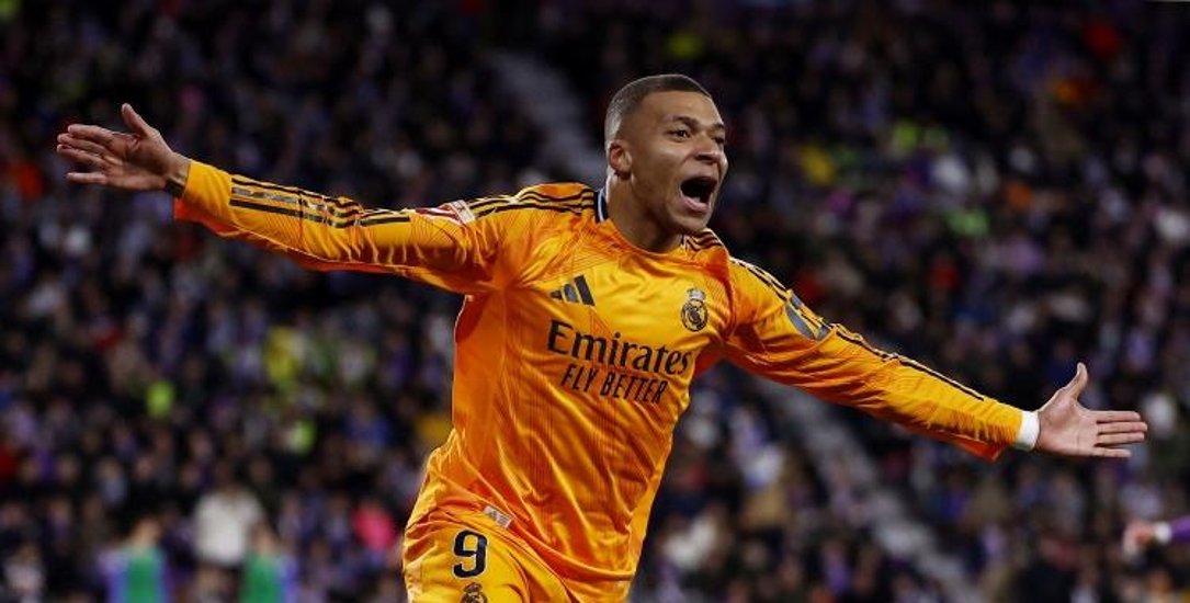 包含皇马后卫两黄变一红,场上困难加大的词条 包含皇马后卫两黄变一红,场上困难加大的词条