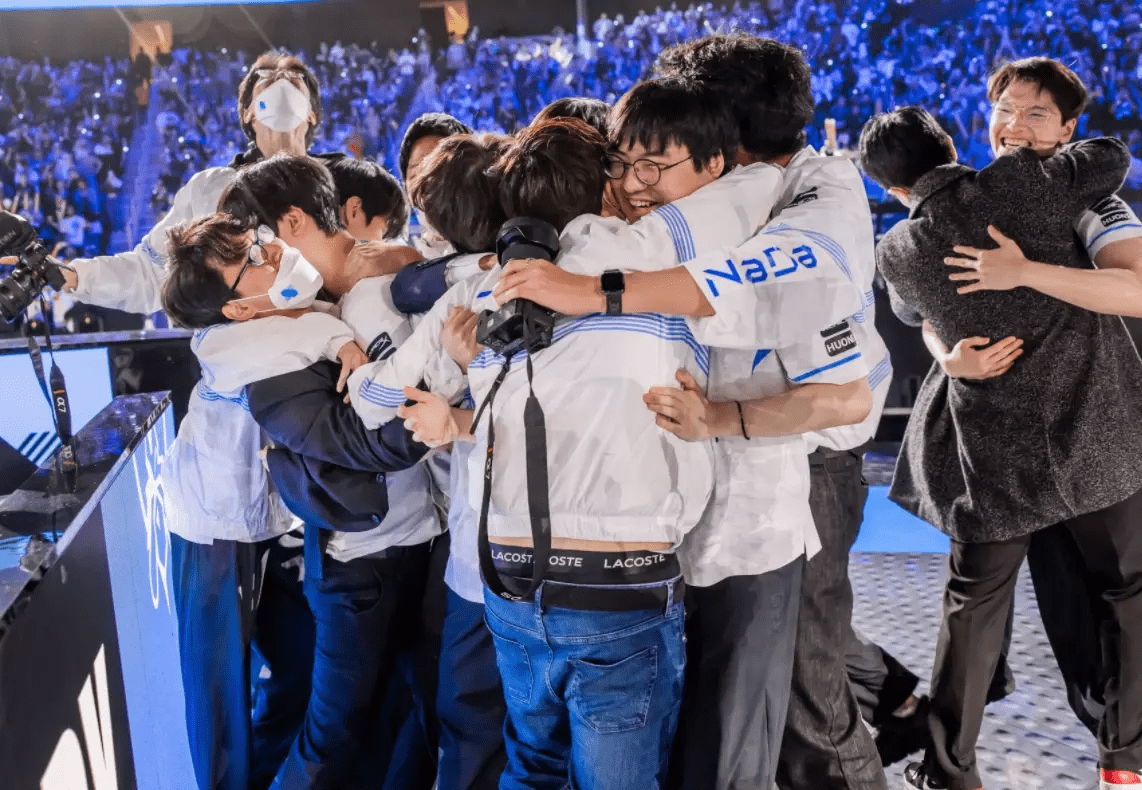 关于夺冠热门队伍的势不可挡，同行摇摆趋势的信息