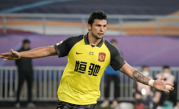 中国乒乓球队轻取瑞典乒乓球队，水谷隼完成帽子戏法的简单介绍